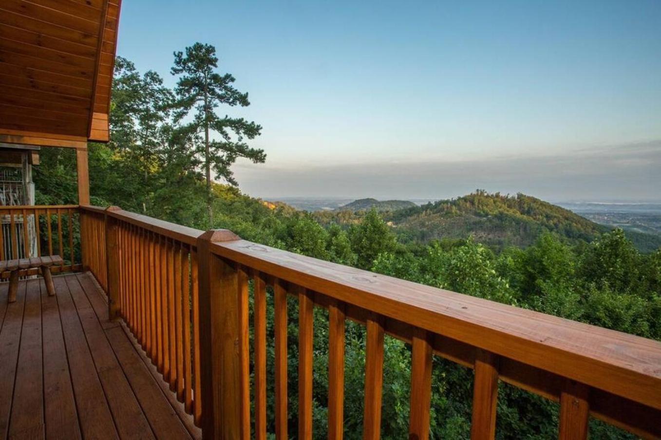 Ferienhaus Amazing Views, Pool, Hot Tub, Pool Table, Arcade