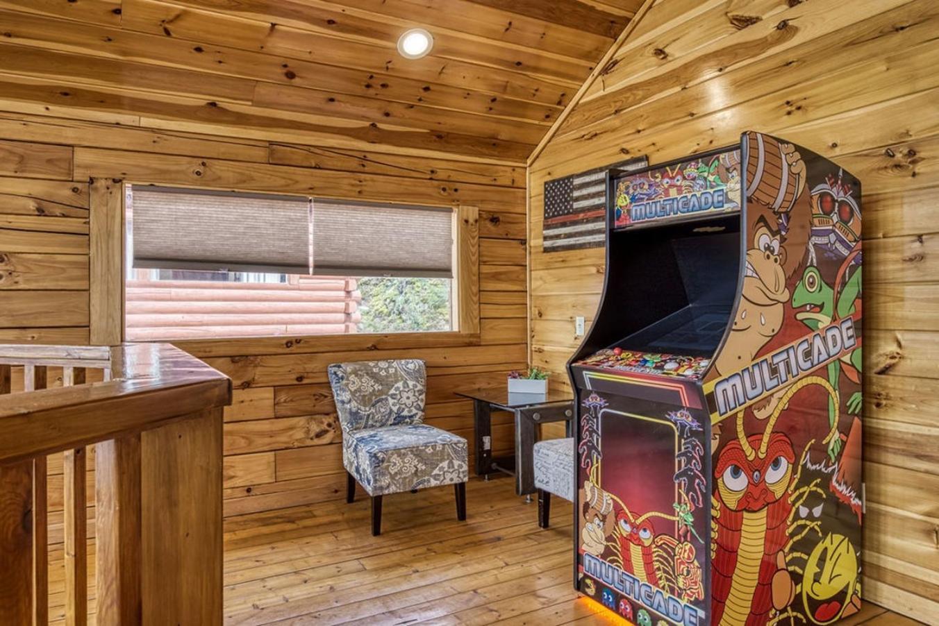 Ferienhaus Amazing Views, Pool, Hot Tub, Pool Table, Arcade Pigeon Forge