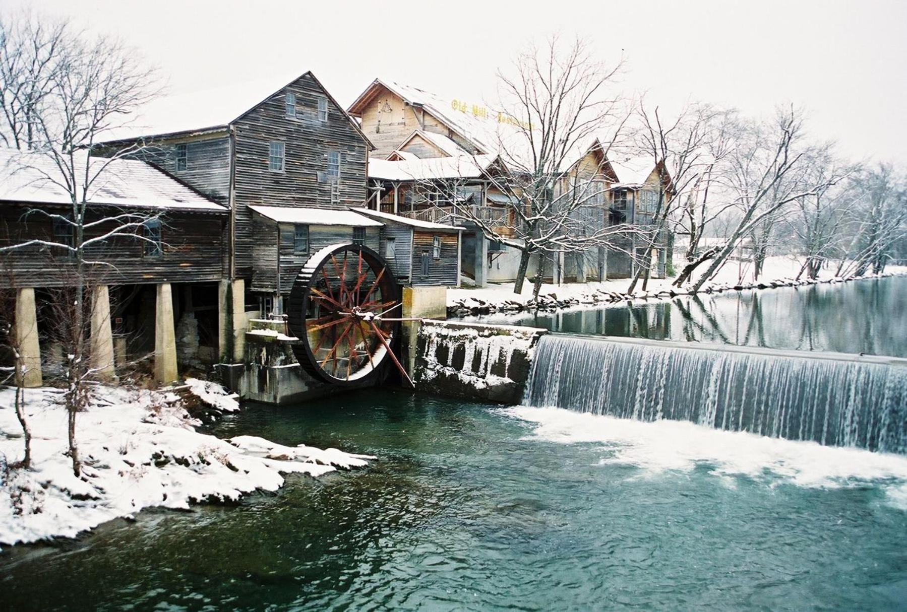 Amazing Views, Pool, Hot Tub, Pool Table, Arcade Ferienhaus Pigeon Forge